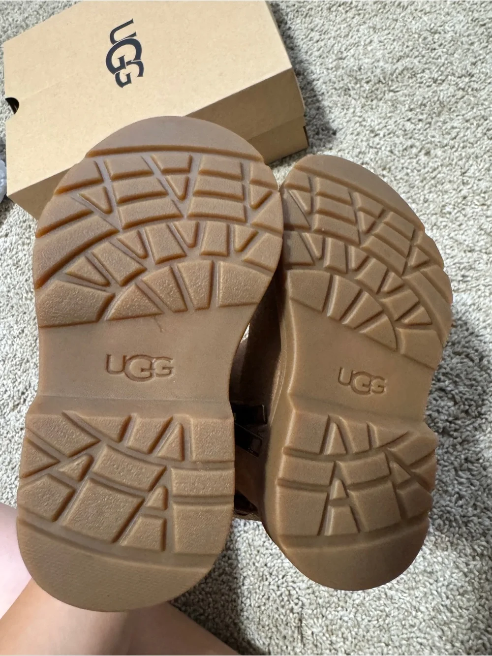Toddler girl’s size 6 UGG Tillee Tan Boots NIB